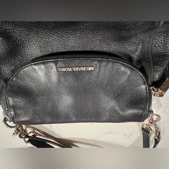 Michael Kors Black Soft Leather Bedford Tassel Crossbody Shoulder Bag - Picture 2 of 8